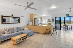 Portofino Coastal Retreat, Cairns